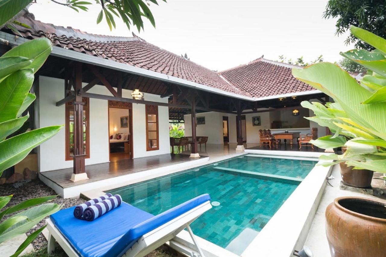 Bali Royal Heritage Villa Seminyak  Exterior photo