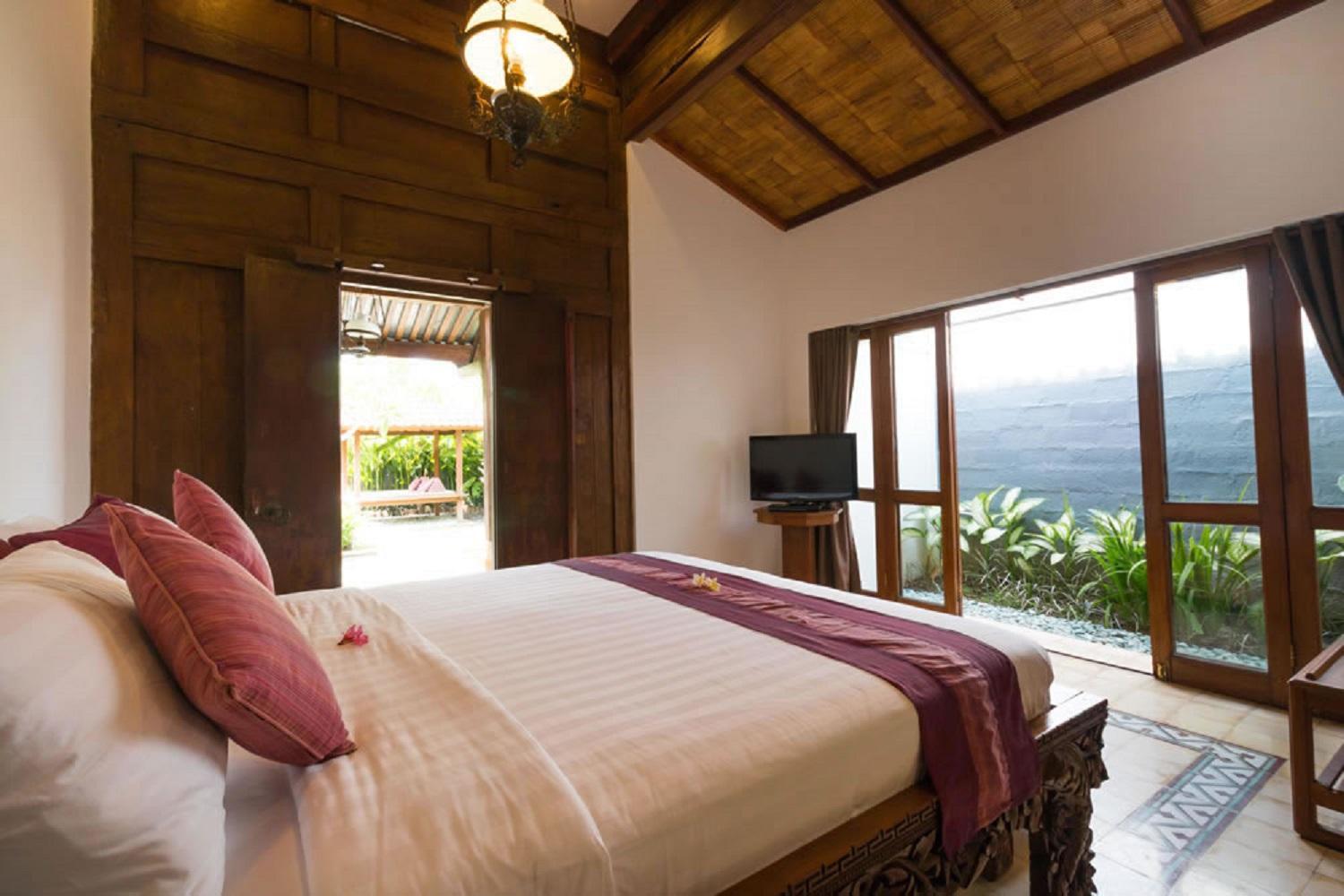 Bali Royal Heritage Villa Seminyak  Exterior photo