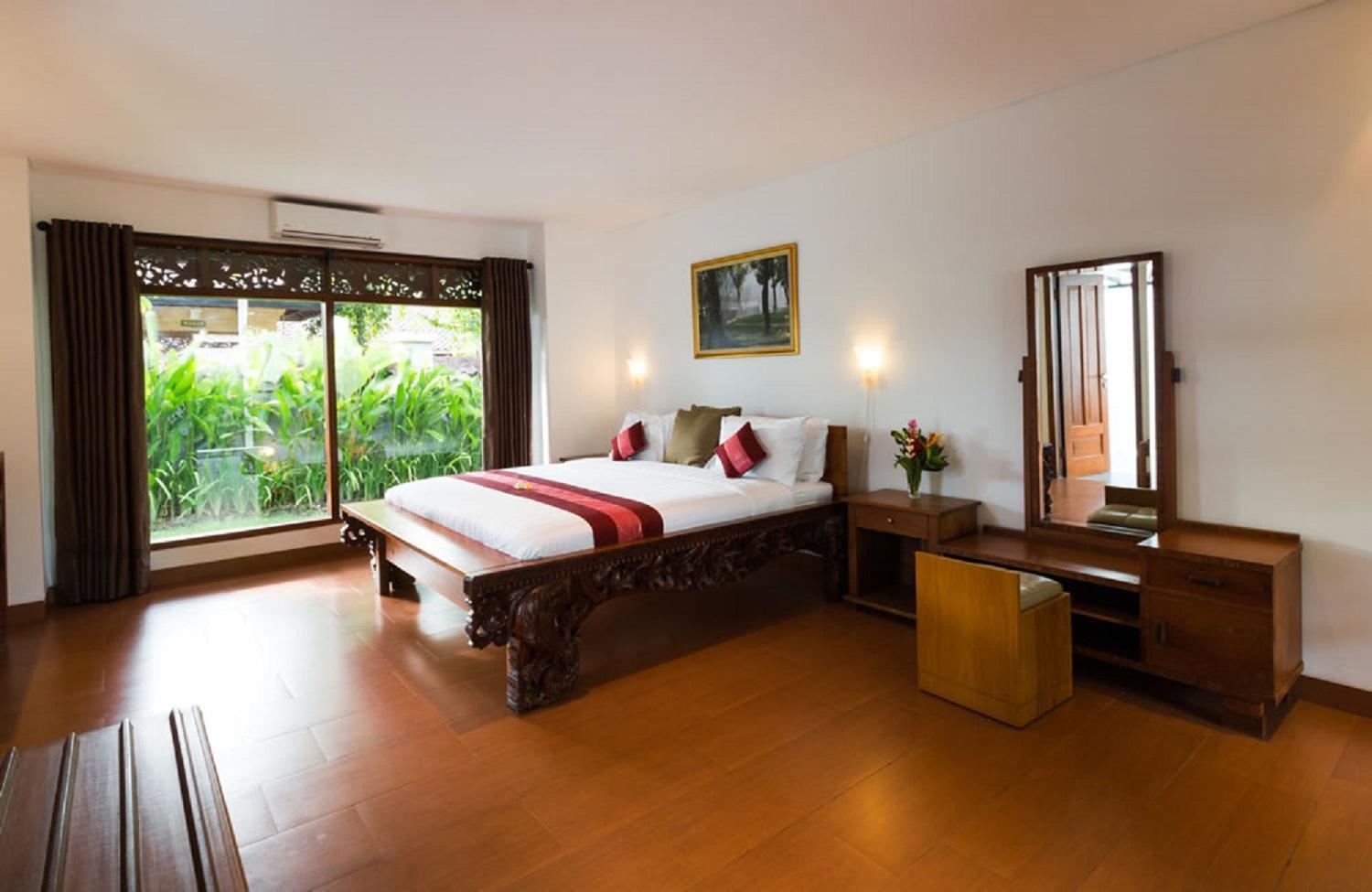 Bali Royal Heritage Villa Seminyak  Exterior photo