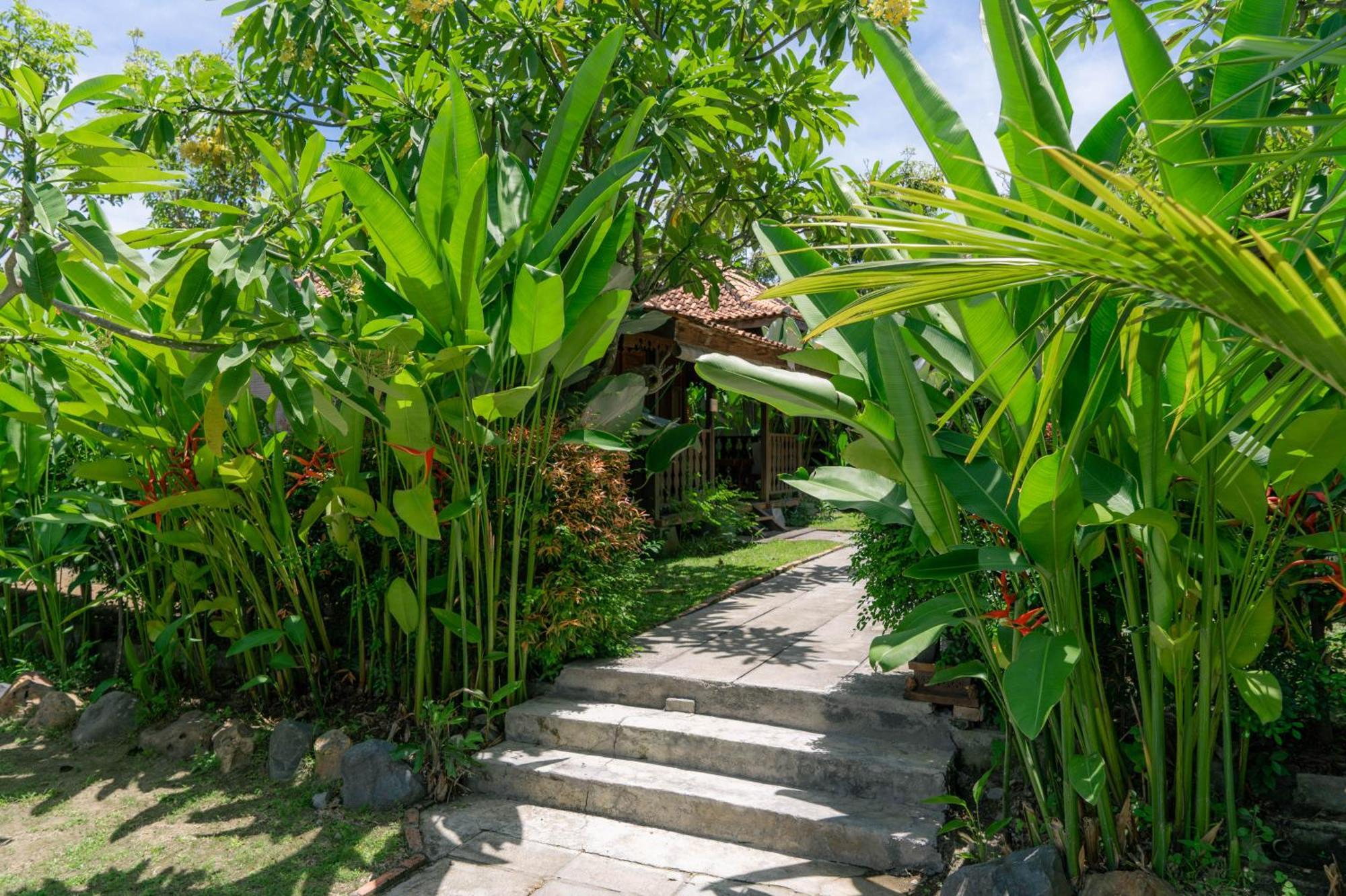 Bali Royal Heritage Villa Seminyak  Exterior photo